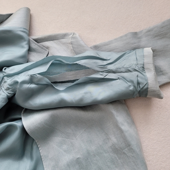 Ladies Silk Blazer Open Front ~flaw~ Seafoam Green Satin NEW Lafayette 148 NY - Picture 11 of 14